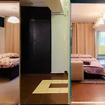 Comfy With Private Parking And Netflix Apartman