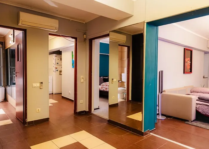 Comfy With Private Parking And Netflix * Boekarest