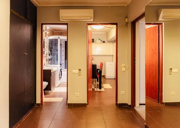דירה Comfy With Private Parking And Netflix בוקרשט