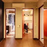 Lejlighed Comfy With Private Parking And Netflix Bukarest