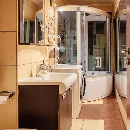 Appartement Comfy With Private Parking And Netflix Bucarest
